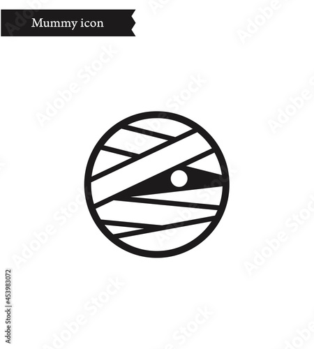 Monotone cute simple mummy icon