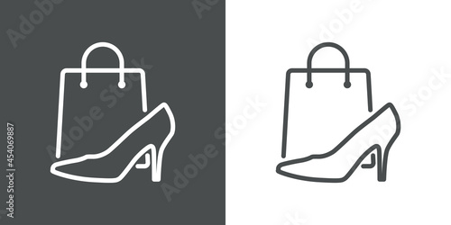 Tienda de zapatos. Logotipo con silueta de zapato de mujer de tacón alto con bolsa de la compra con lineas en fondo gris y fondo blanco