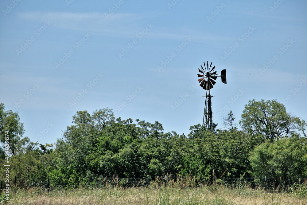 Obraz premium Canal Lane Windmill