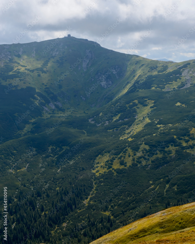 Naklejka premium mountain landscape 