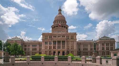 2021 Aug - Time Lapse of White Clouds passing Over the Texas State Capitol Building