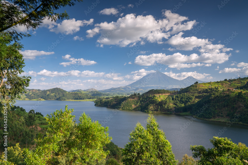 Lake Mulehe, Uganda, Africa