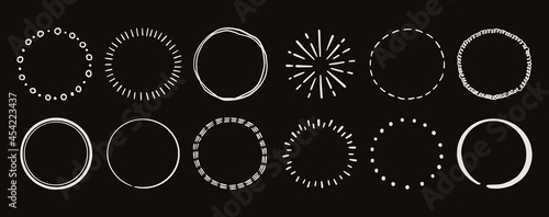Hand drawn chalkboard circle line badge set. Rustic, chalk grunge style circle badge for frame, label, burst border. Vector illustration. Drawn brush scribble line.