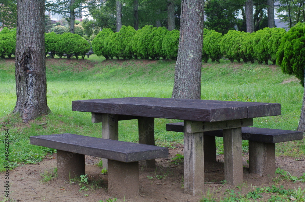 公園のテーブル 公園のテーブル