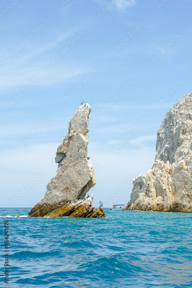 Formación rocosa que simboliza la Baja California Sur invertida