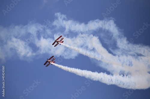 biplanes