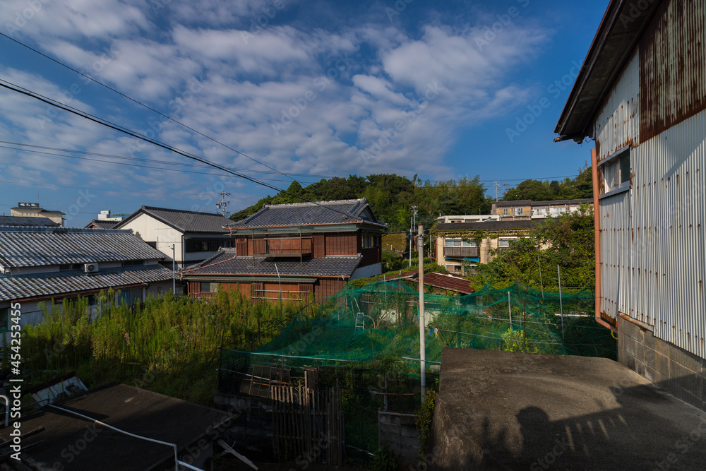 三重県志摩市の渡鹿野島の廃墟風景