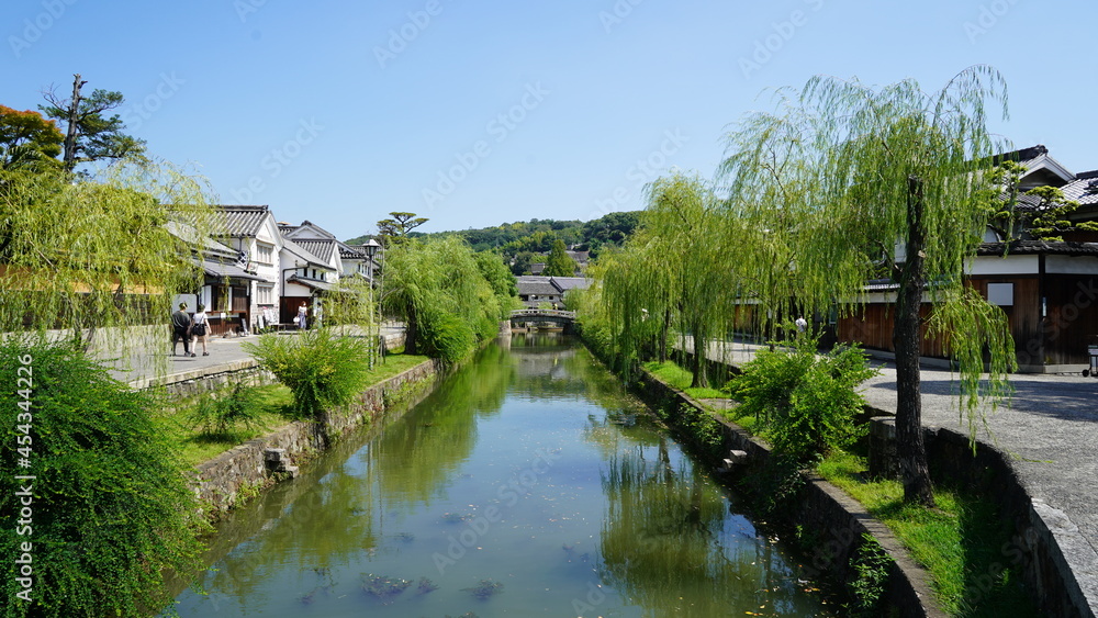 Fototapeta premium 岡山県倉敷市 美観地区の風景