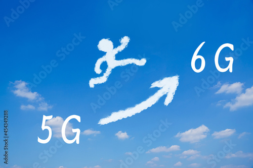 5Gの先にある第6世代移動通信システムへ開発をすすめるイメージ photo