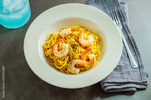 Spaghetti seafood pasta with shrimp