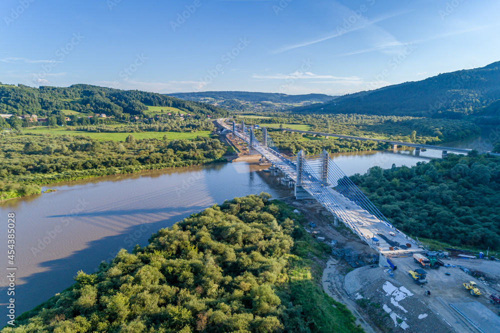Nowy most na rzece dunajec w Kurowie, małopolska, Nowy Sącz Nowy most na rzece dunajec w Kurowie, małopolska, Nowy Sącz