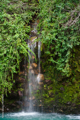 Cascada natural cordillera Chile 