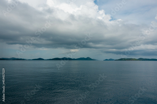 フィリピン、パラワン州のブスアンガ島コロン島周辺の観光名所を旅行する風景 Scenes from a trip around Coron Island, Busuanga, Palawan, Philippines. © Hello UG