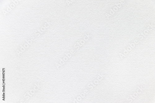 真っ白な画用紙の表面