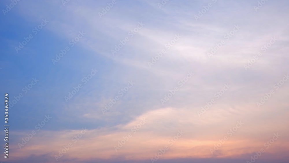 4K Sky Time lapse, Beautiful background, Sky Timelapse of skyscrapers, Blue sky with clouds and sun, Clouds At Sunrise.
4K Sky Time lapse, Beautiful background, Sky Timelapse of skyscrapers, Blue sky with clouds and sun, Clouds At Sunrise.