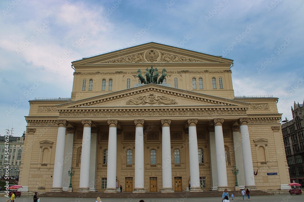 Famous theatre building in the city center of Moscow