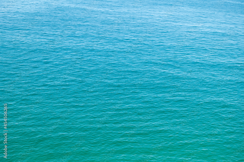 Obraz premium Turquoise water of the Atlantic Ocean. Background, wallpaper and design elements
