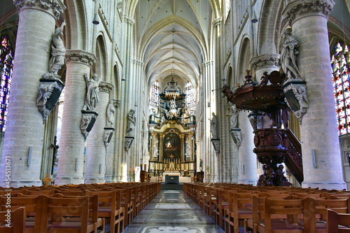 Interior of Church of Our Lady-across-the-Dyle which was built in the 14th and 15th centuries in Mechelen in Flanders. © nic