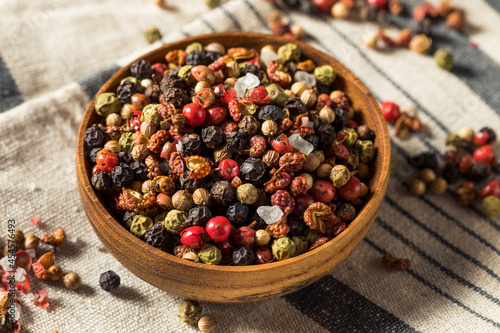 Raw Dry Organic Sichuan Peppercorn Mix
