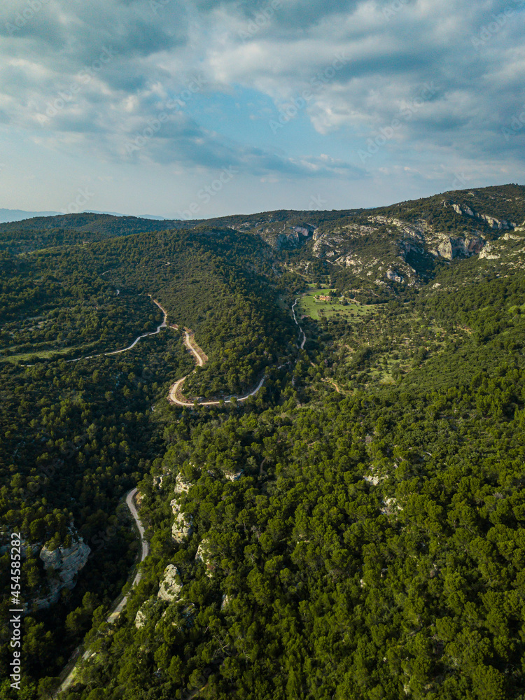 French Provence town in the hills, Fontaine-de-Vaucluse