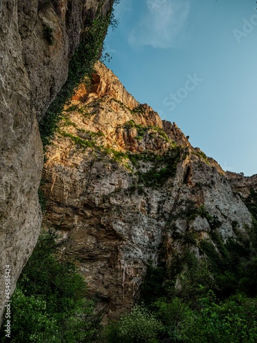 Mountain in Fontaine-de-Vaucluse