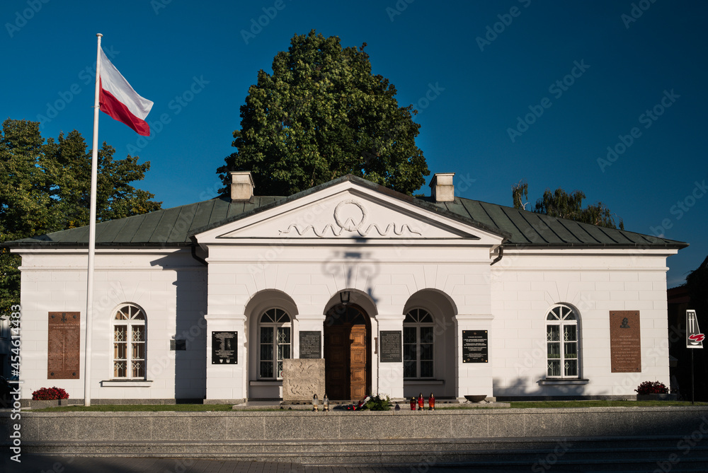 Obraz na płótnie Odwach - budynek wartowni carskiej w Płocku w salonie