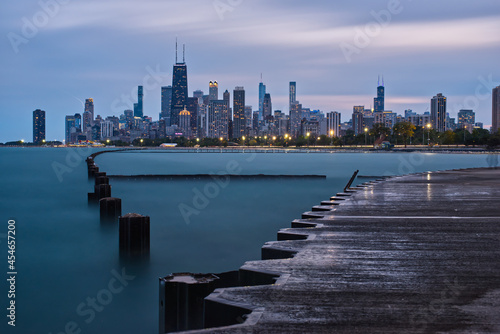 Fullerton Park, Chicago Skyline