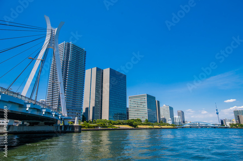 東京　隅田川と中央大橋 ©  Sakosshu Taro