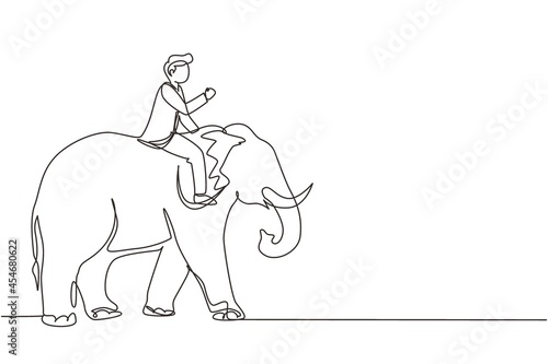 Wallpaper Mural Single one line drawing businessman riding elephant symbol of success. Business metaphor concept, looking at the goal, achievement, leadership. Continuous line draw design graphic vector illustration Torontodigital.ca