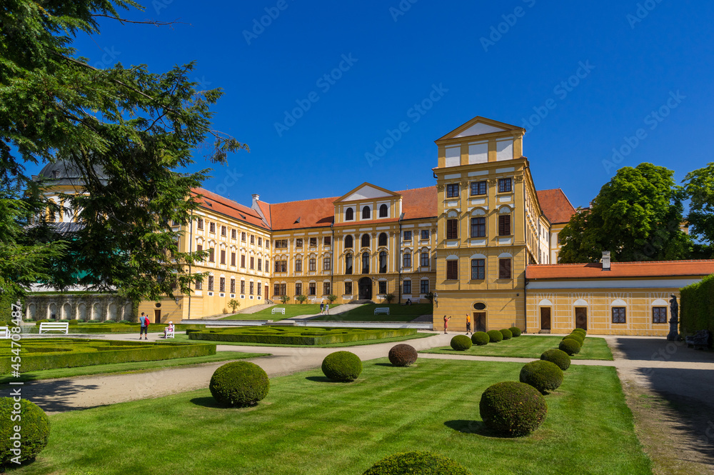 Baroque chateau in Jaromerice nad Rokytnou 