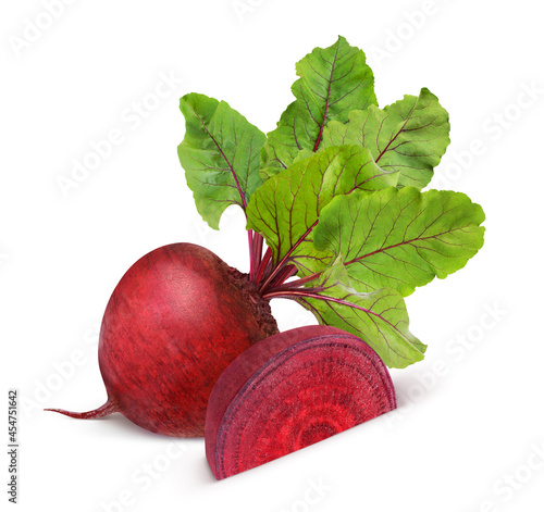 Beetroot with leaves, fresh whole_and sliced beet isolated on white background
