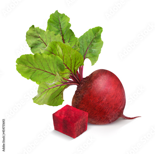 Beetroot with leaves, fresh whole_and sliced beet isolated on white background