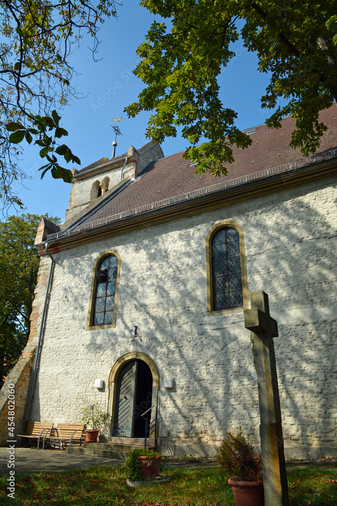 Naklejka premium katholische kirche in spiesheim, rheinhessen