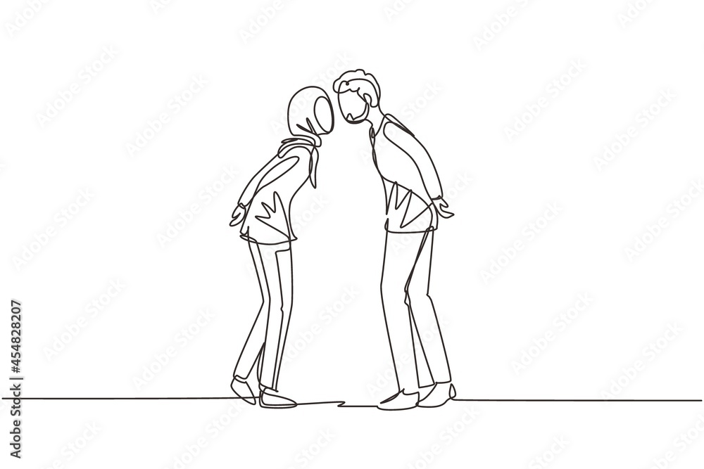 Single continuous line drawing Arabian boy and girl in love and kissing. Couple lovers kissing and hugging. Happy man and woman celebrating wedding anniversary. One line draw graphic design vector Single continuous line drawing Arabian boy and girl in love and kissing. Couple lovers kissing and hugging. Happy man and woman celebrating wedding anniversary. One line draw graphic design vector