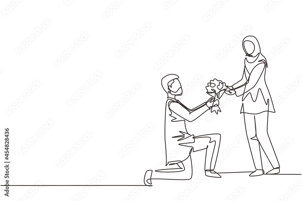Single continuous line drawing Arab man on knee making marriage proposal to woman with bouquet. Boy in love giving flowers. Happy couple getting ready for wedding. One line draw graphic design vector