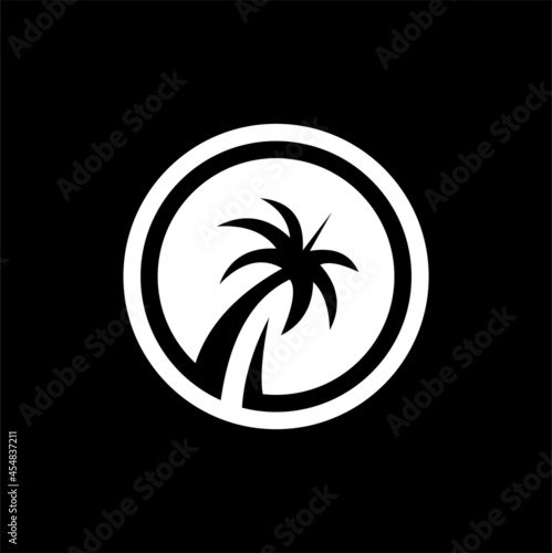 coconut tree logo design in circle © toriq