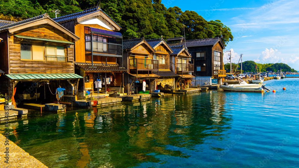houses on the river houses on the river