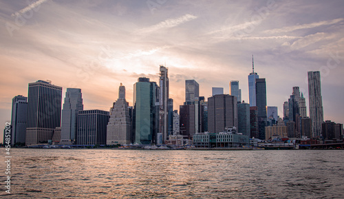 new york city skyline at sunset © Claudia Luna