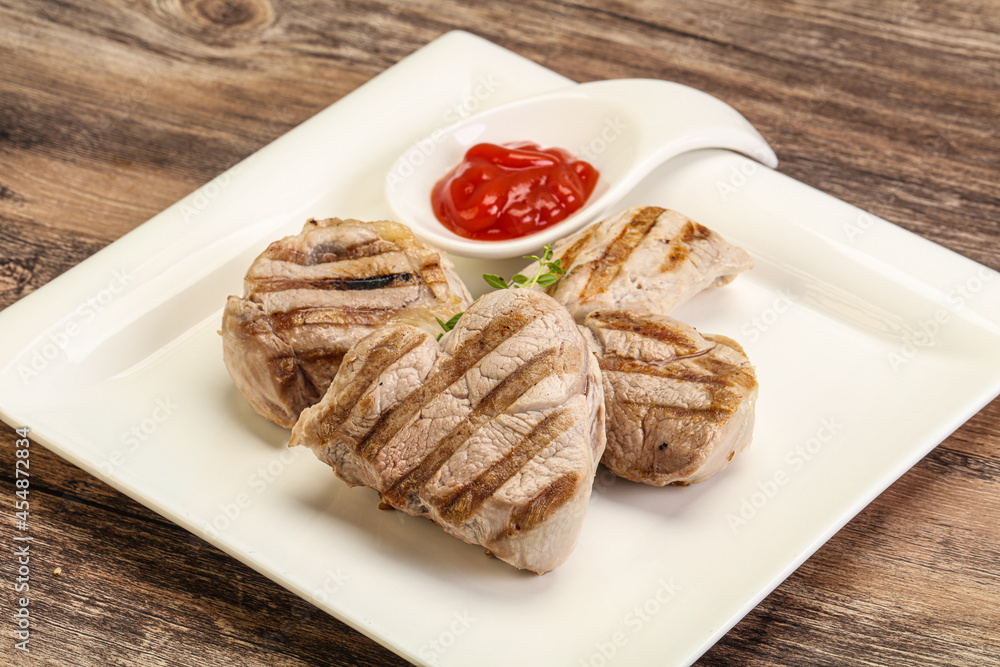 Grilled pork tenderlion with tomato sauce Grilled pork tenderlion with tomato sauce