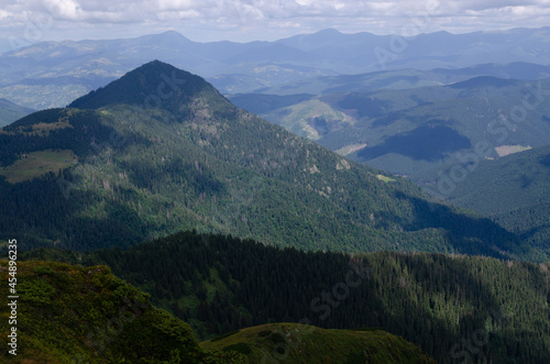 Fototapeta Naklejka Na Ścianę i Meble -  landscape in the mountains