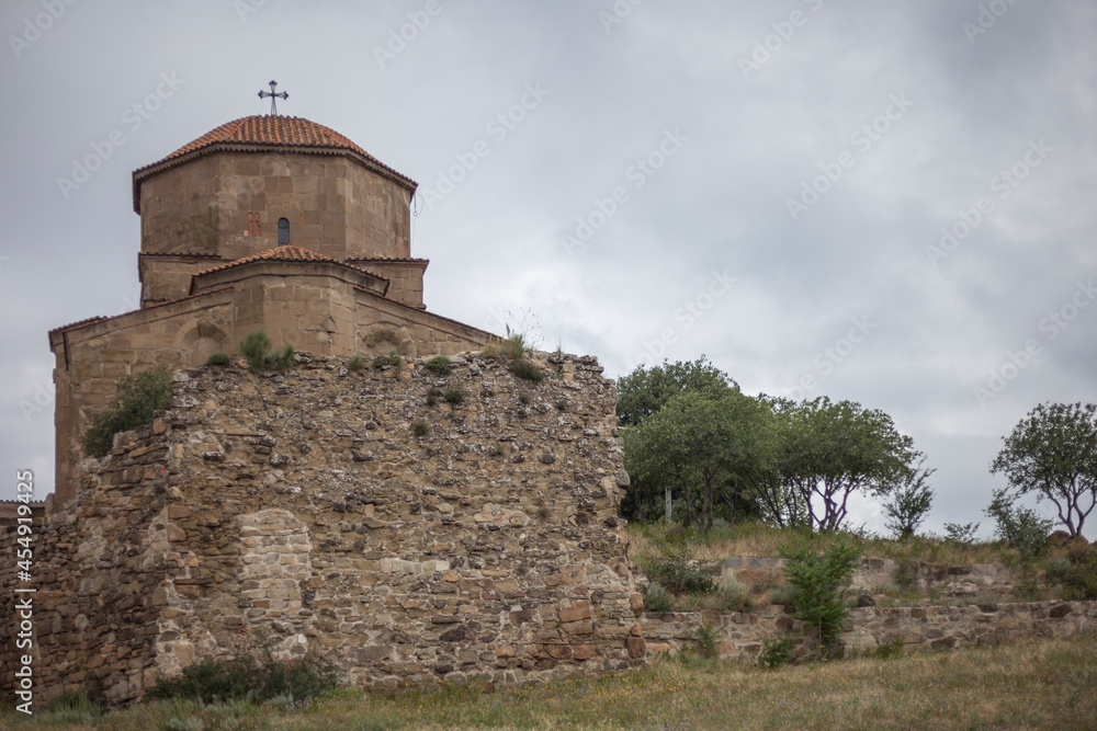 old stone tower giorgia 