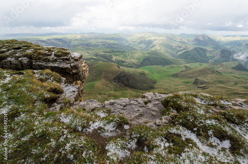 Panoramic view of the Bermamyt Plateau