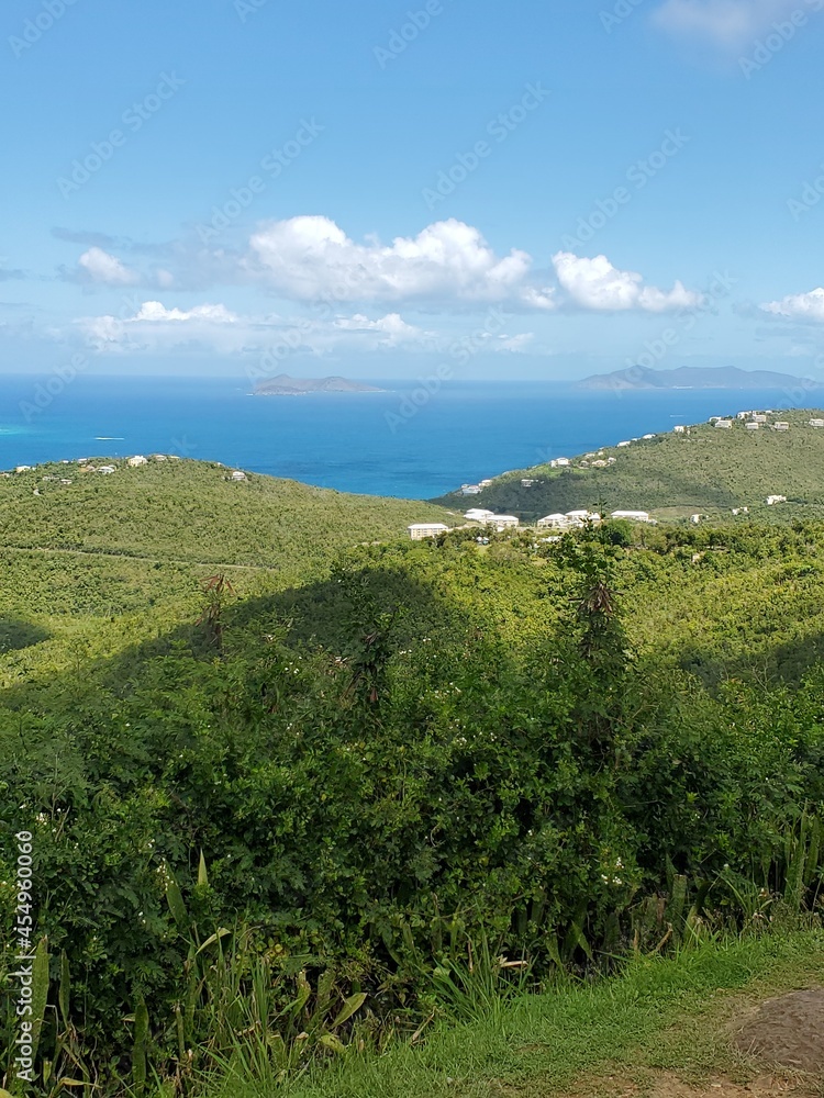 Fototapeta premium Ocean view from mountain top