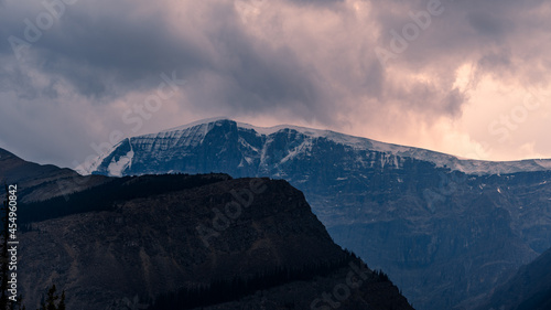 Jasper national park mountain peaks