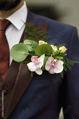 Fototapete Groom's corsage - Flower Arrangement, orchid, rose