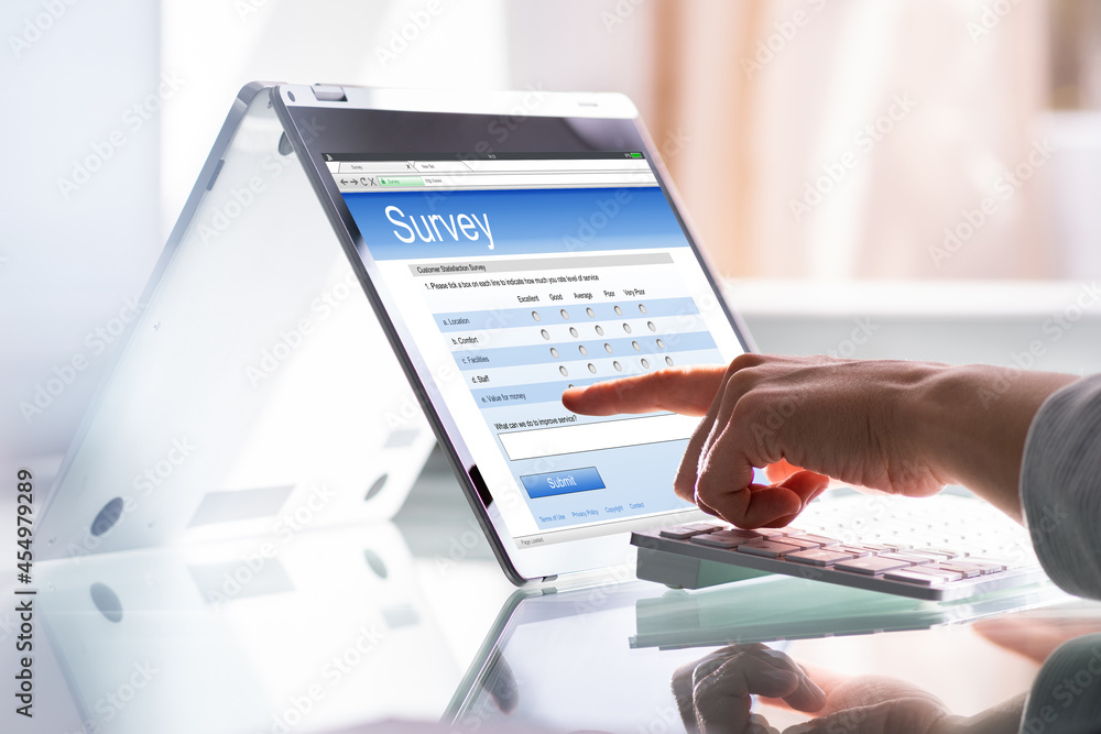 Fototapeta premium Online Survey Poll And Digital Research Form