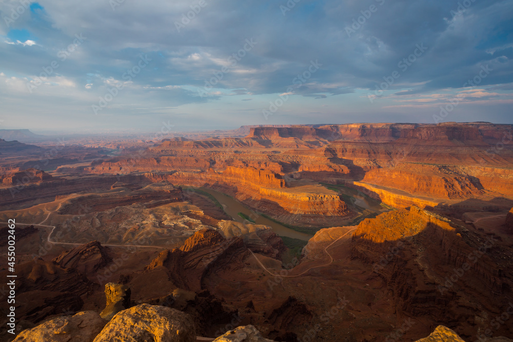 Beautiful overlook of the Colorado river canyon valley at the Dead Horse Point State Park in Utah