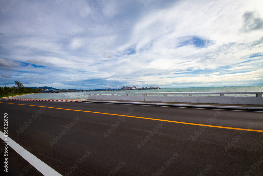 Fototapeta premium Road beside the sea in evening at Samui,THAILAND