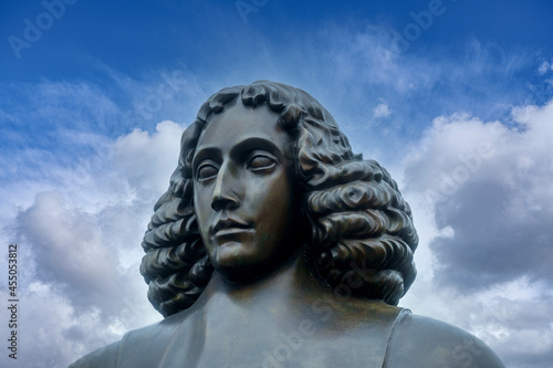 Detail of the statue of Benedict de Spinoza (1632-1677) philosopher, Amsterdam, Noord-Holland province, The Netherlands © Holland-PhotostockNL