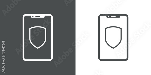 Icono silueta de smartphone con escudo con lineas en fondo gris y fondo blanco